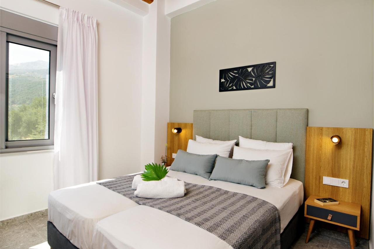 Almond Cottage With A Sea View Above Plakias Ngoại thất bức ảnh